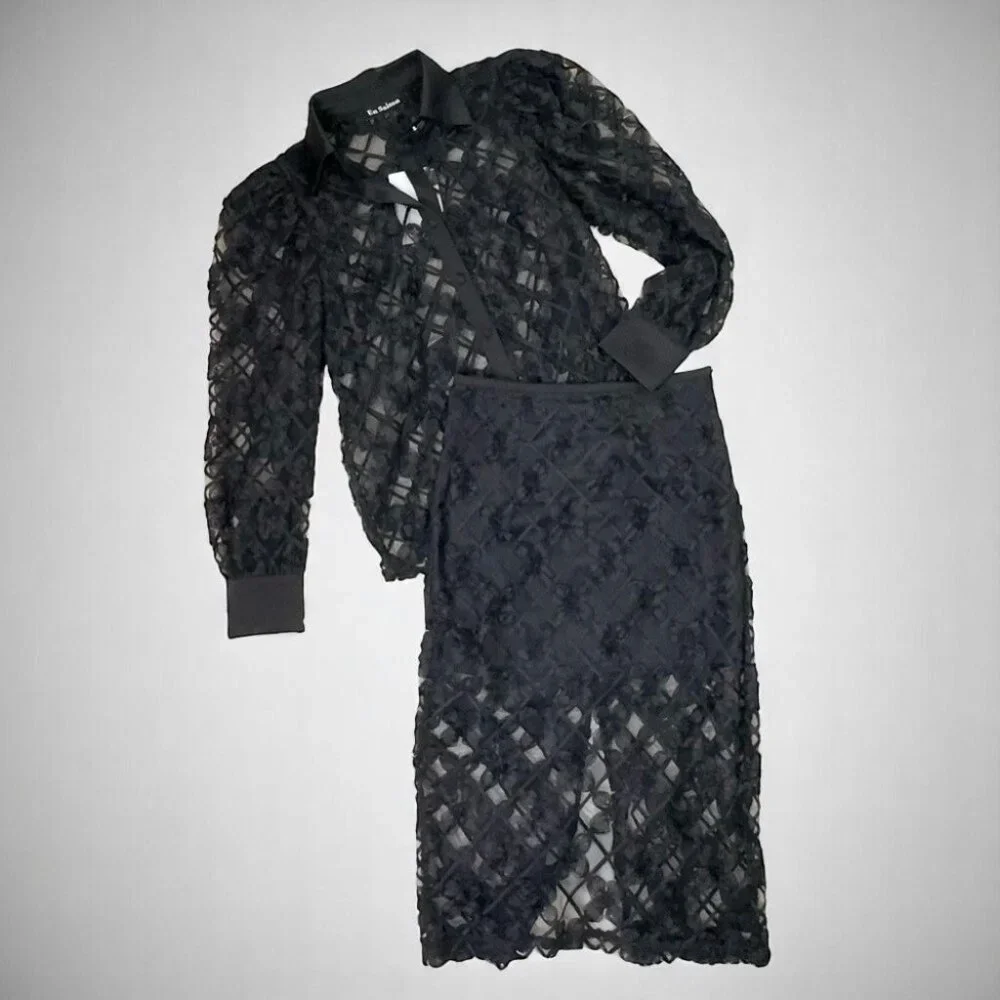 NWT En Saison NWT Brayden Blouse and Midi Skirt Set